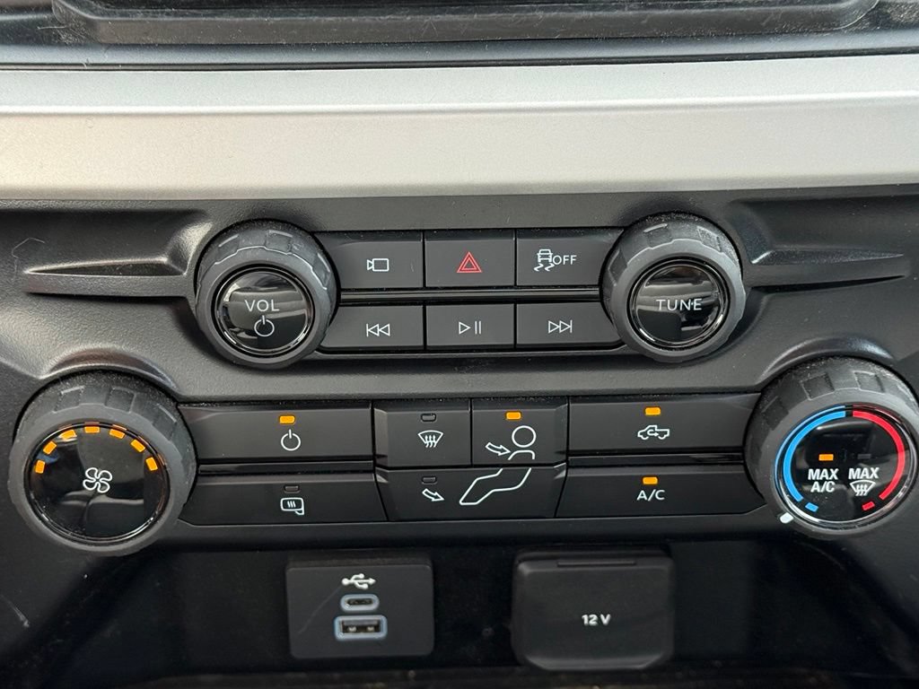 Used 2025 Ford F350 XL w/ STX Appearance Package AWD/4WD image 16