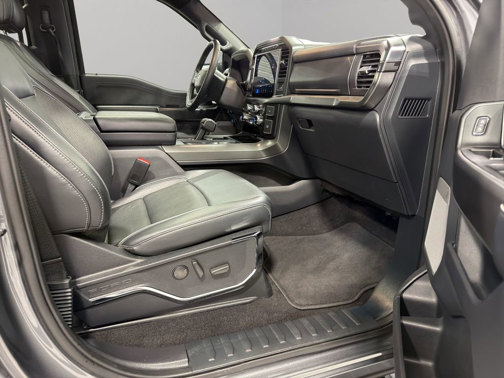 Used 2024 Ford F150 Lariat AWD/4WD image 16