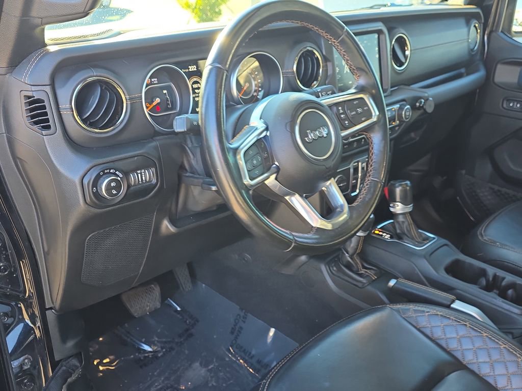Used 2021 Jeep Gladiator Overland image 19