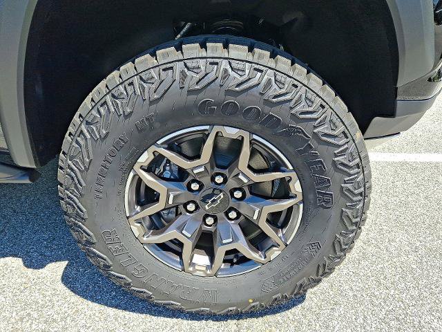 New 2026 Chevrolet Colorado ZR2 AWD/4WD image 5