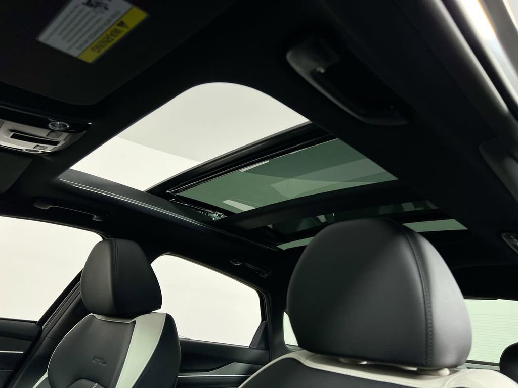 New 2026 Kia K5 GT-Line image 21