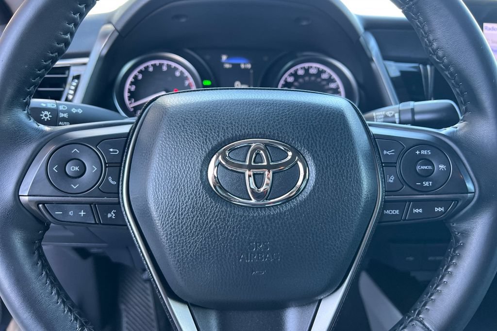 Certified 2022 Toyota Camry SE w/ Convenience Package FWD image 24