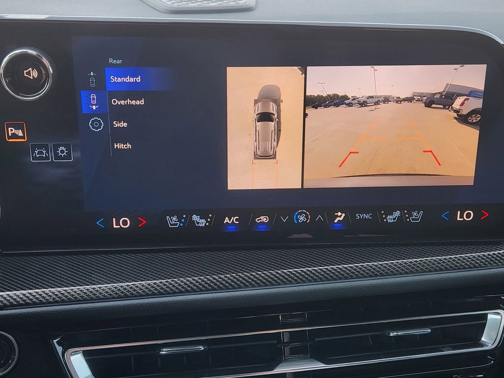 New 2026 Chevrolet Traverse High Country w/ LPO, Floor Liner Package image 14