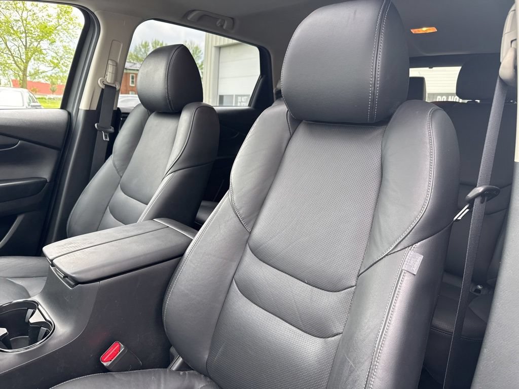 Used 2023 MAZDA CX-9 Touring AWD/4WD image 17
