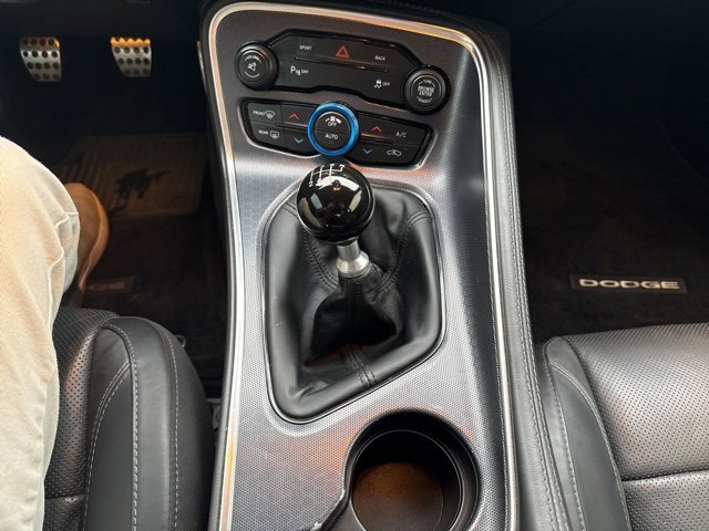 Used 2015 Dodge Challenger R/T Plus image 17