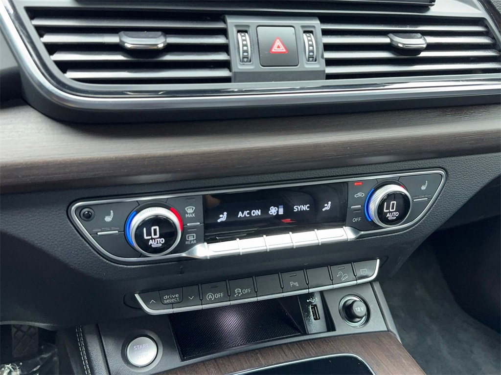 Used 2023 Audi Q5 2.0T Premium Plus w/ Premium Plus Package image 28