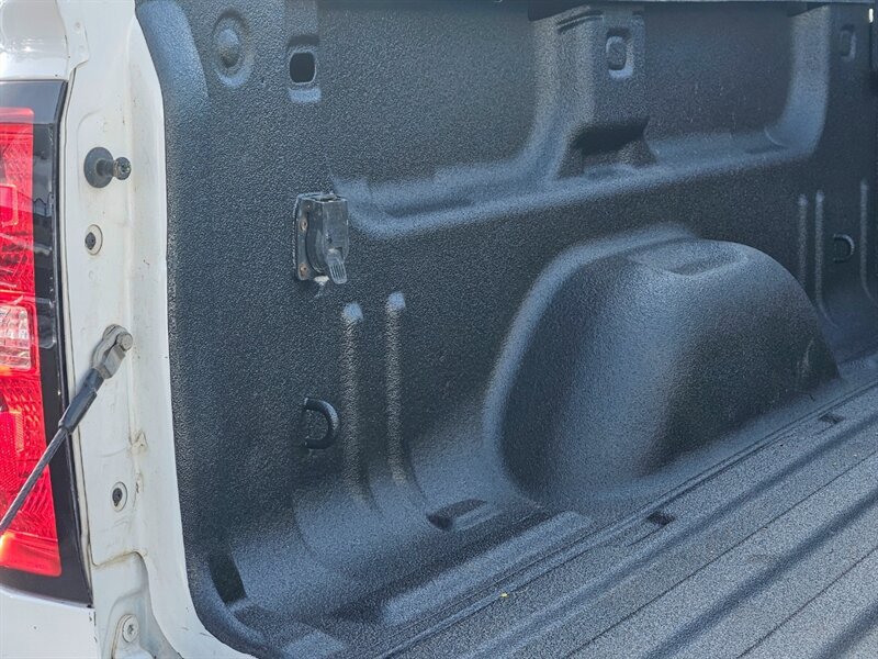 Used 2016 Chevrolet Silverado 2500 LT w/ LT Fleet Convenience Package image 8