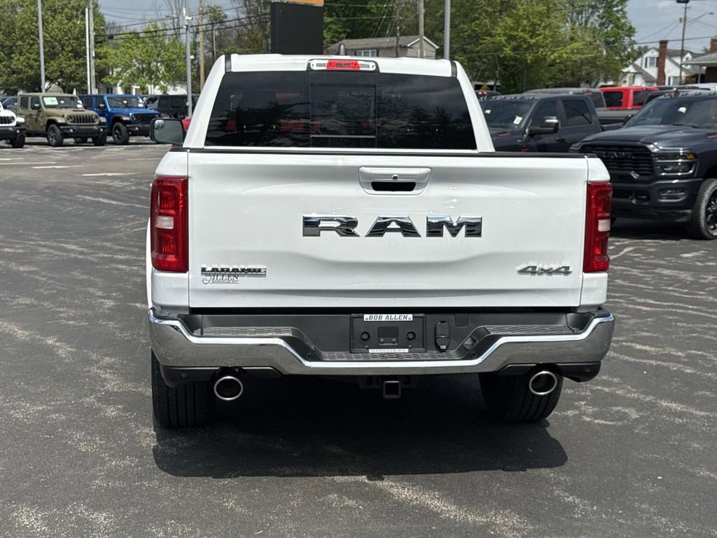 New 2026 RAM 1500 Laramie AWD/4WD image 18