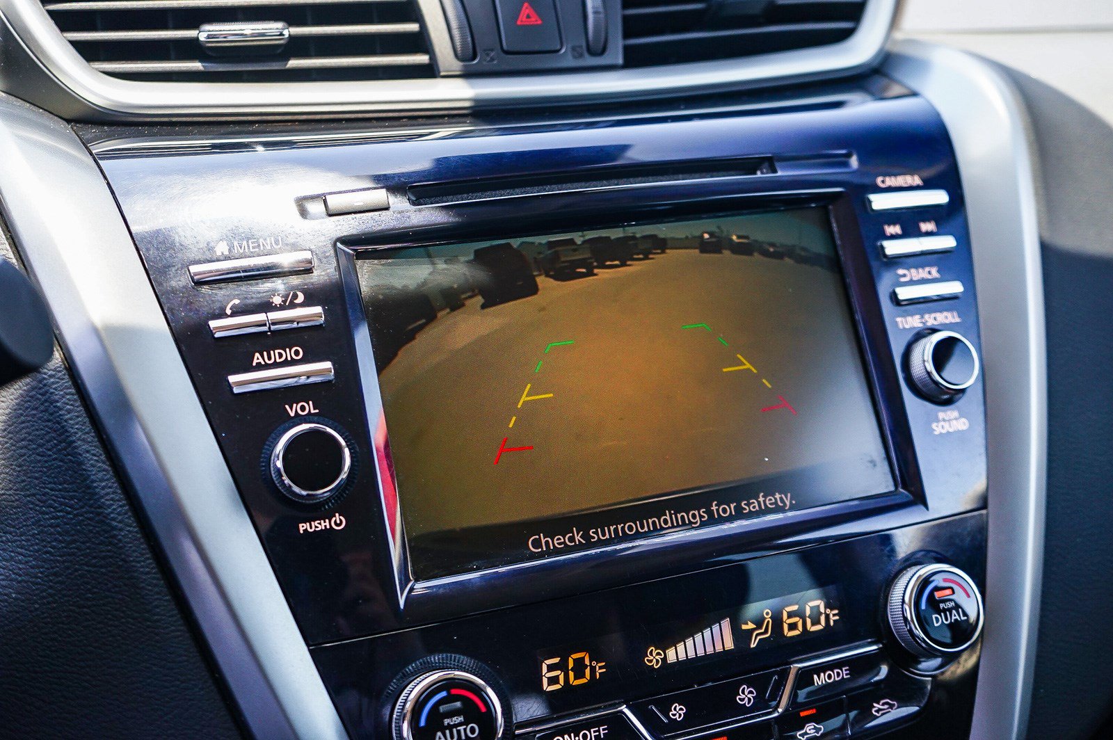 Used 2023 Nissan Murano S AWD/4WD image 24