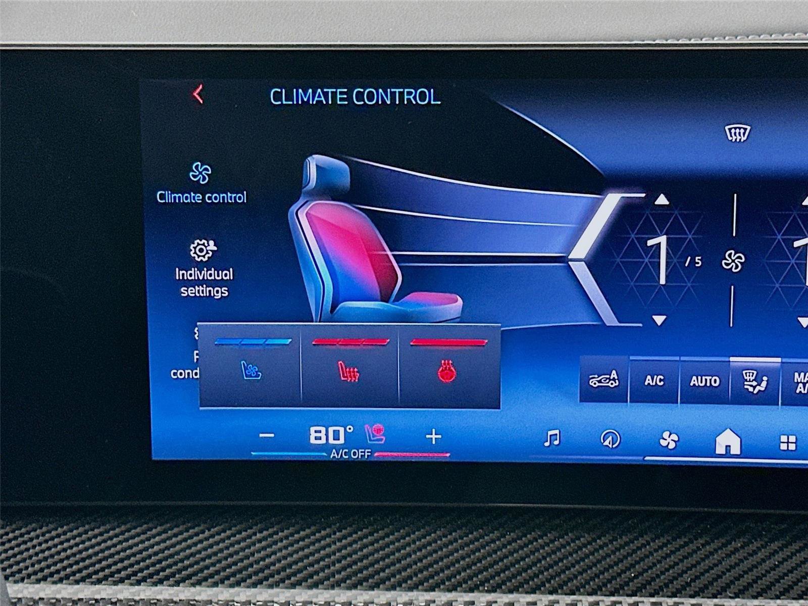 Certified 2024 BMW X7 M60i w/ Executive Package image 21