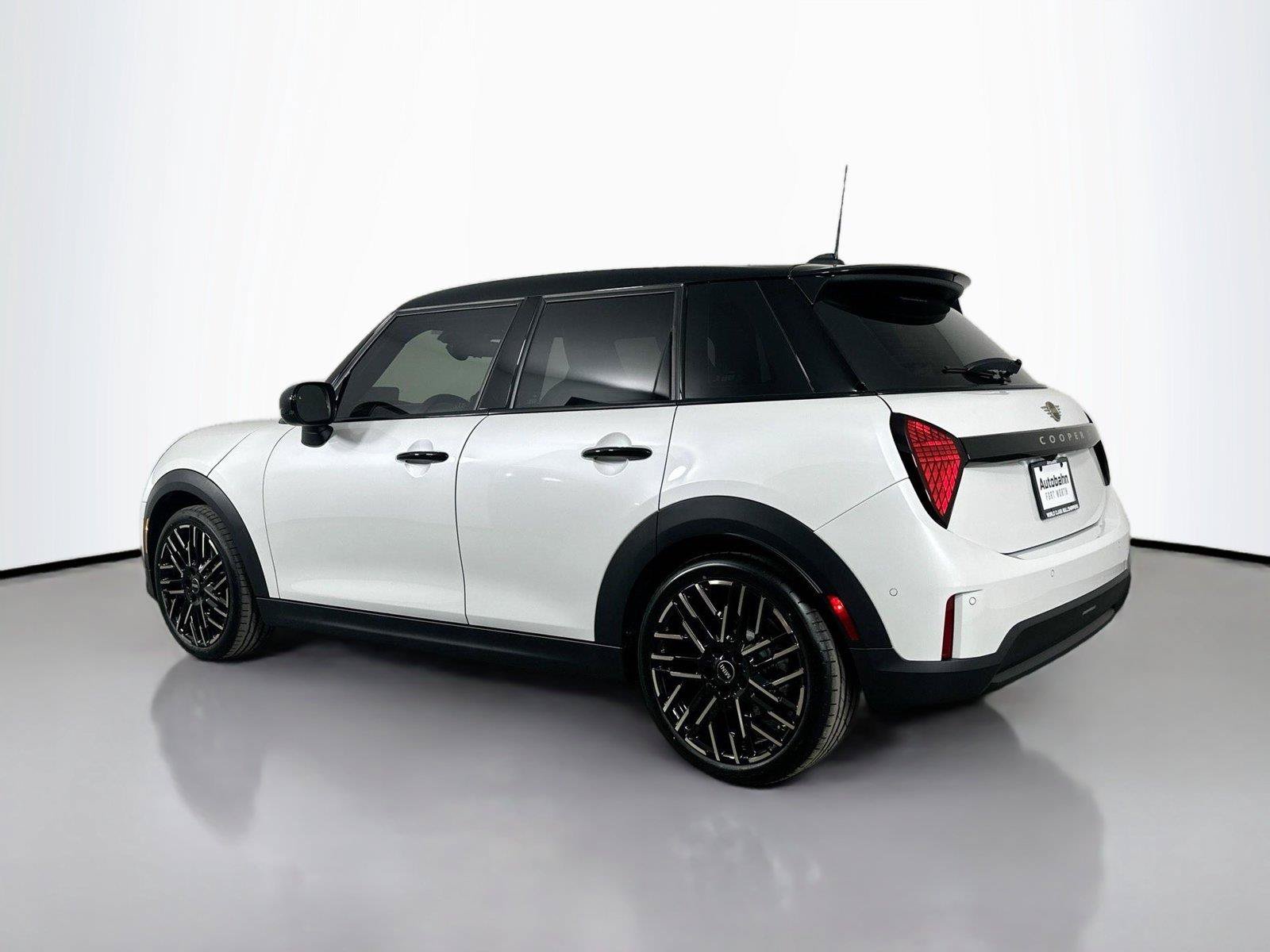 New 2026 MINI Cooper S FWD image 7