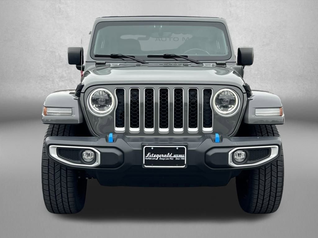Used 2023 Jeep Wrangler Unlimited Sahara w/ Cold Weather Group image 5