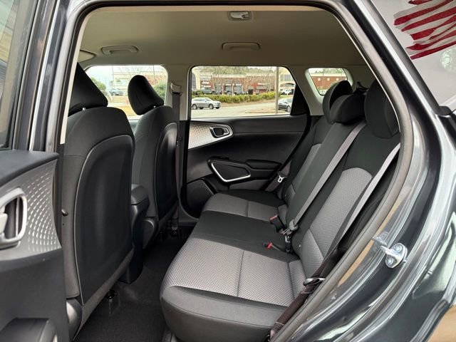 Used 2025 Kia Soul LX FWD image 26