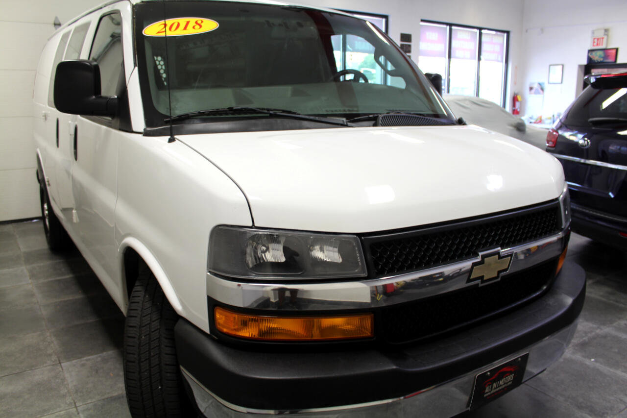 Used 2018 Chevrolet Express 2500 RWD 2500 135 w/ Driver Convenience Package image 3