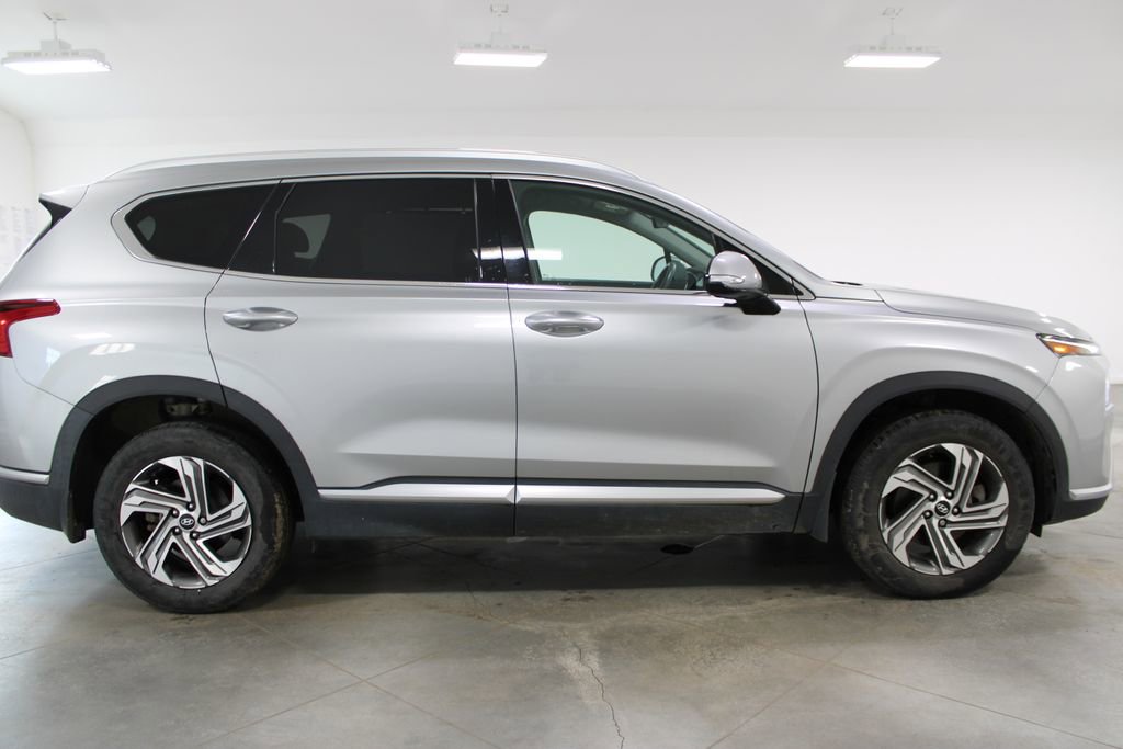 Used 2022 Hyundai Santa Fe SEL w/ Convenience Package FWD image 11