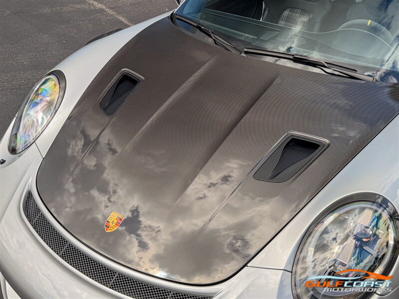 Used 2019 Porsche 911 GT3 RS w/ Weissach Package RWD image 5