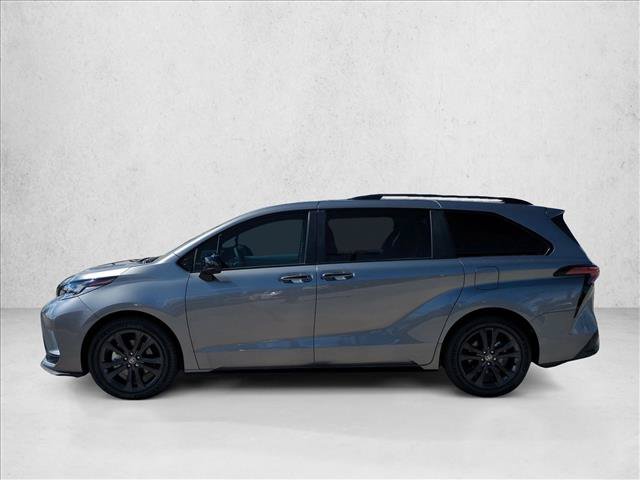 New 2026 Toyota Sienna XSE FWD image 5