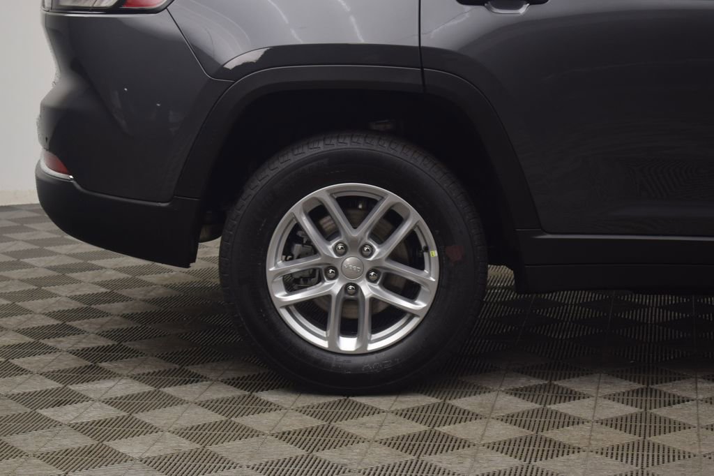New 2026 Jeep Grand Cherokee Laredo X AWD/4WD image 10