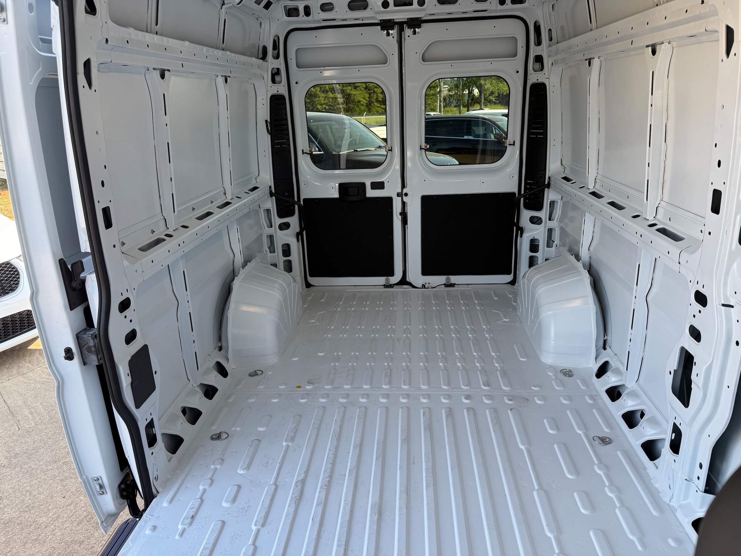 New 2026 RAM ProMaster 2500 w/ Cold Weather Group FWD image 11