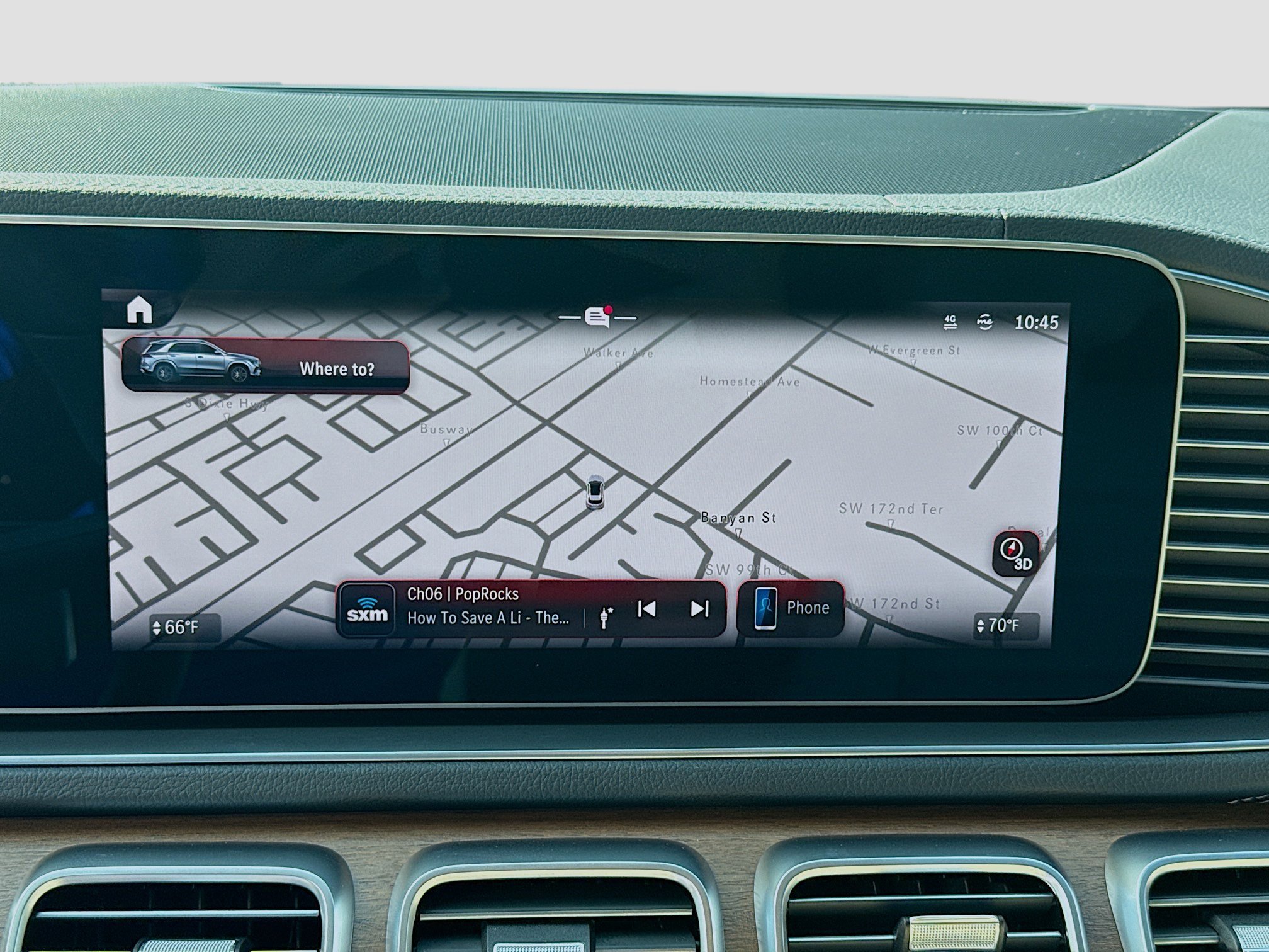 Used 2024 Mercedes-Benz GLE 450 4MATIC image 11