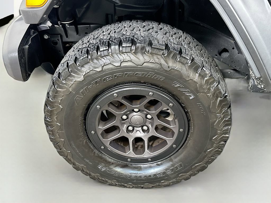 Used 2023 Jeep Wrangler Unlimited Sport image 8