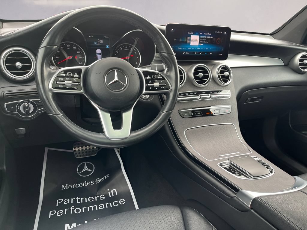 Used 2022 Mercedes-Benz GLC 300 4MATIC image 10