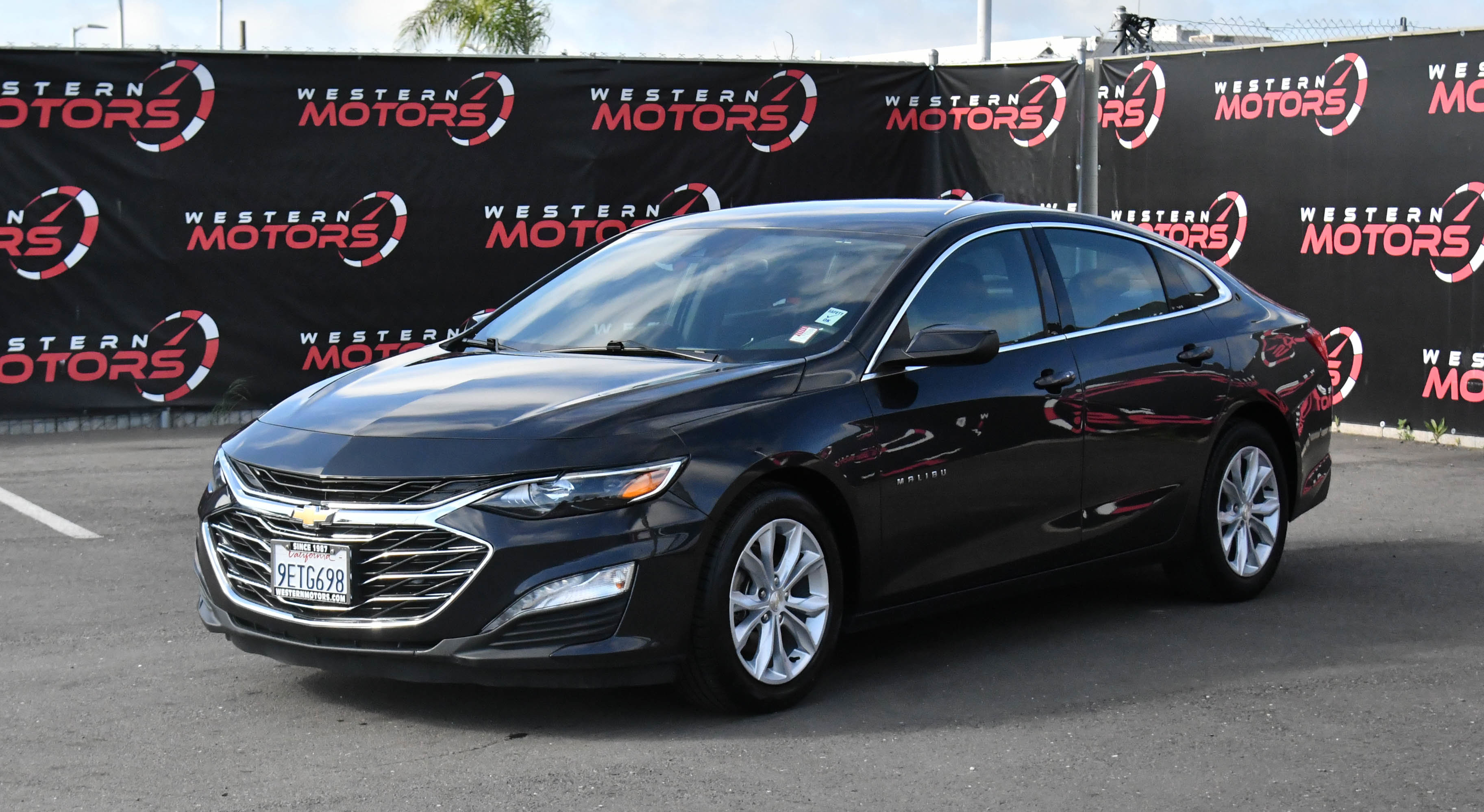 Used 2023 Chevrolet Malibu LT image 3