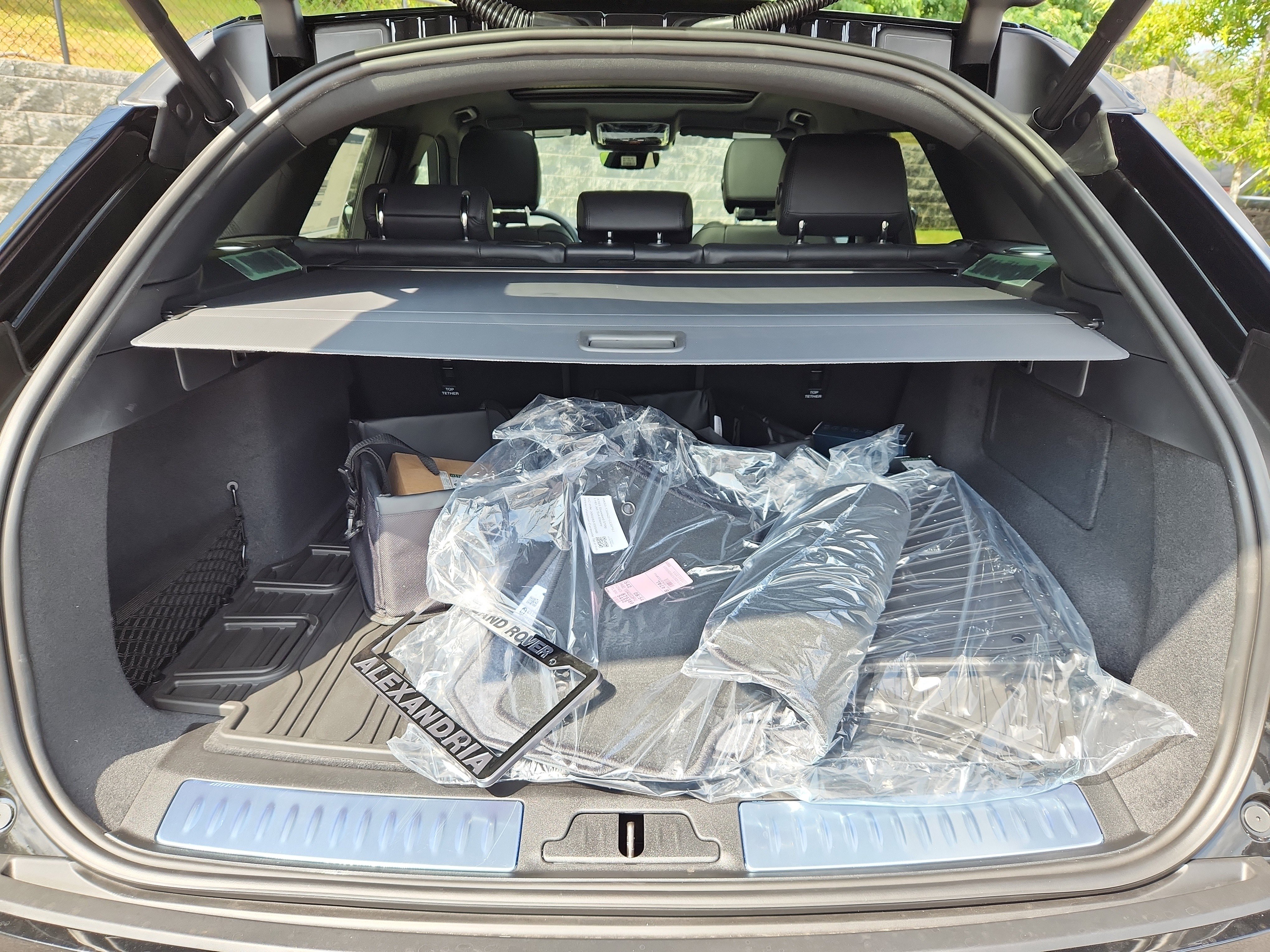 Used 2026 Land Rover Range Rover Velar S image 13