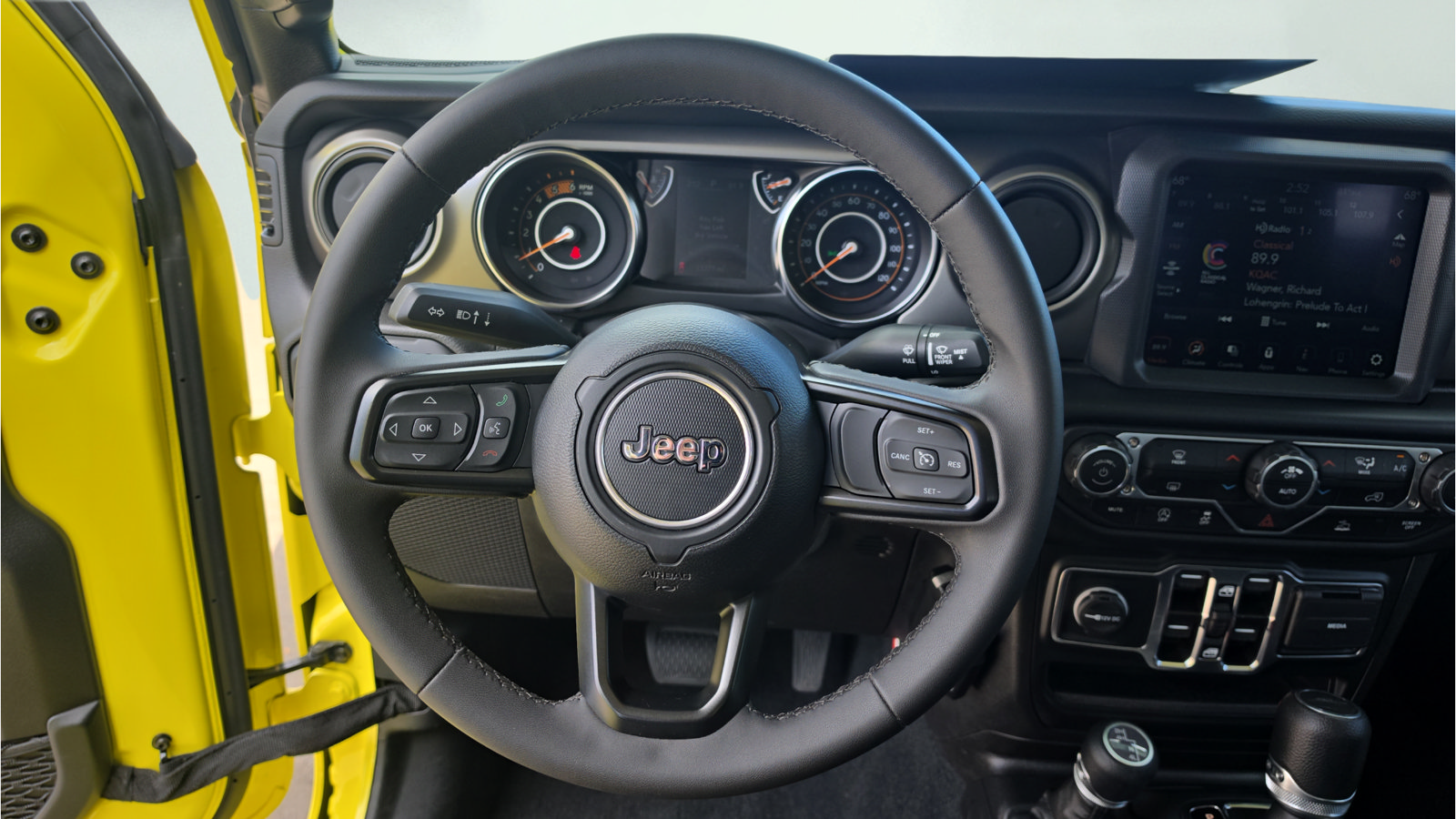 Used 2023 Jeep Gladiator Sport AWD/4WD image 15