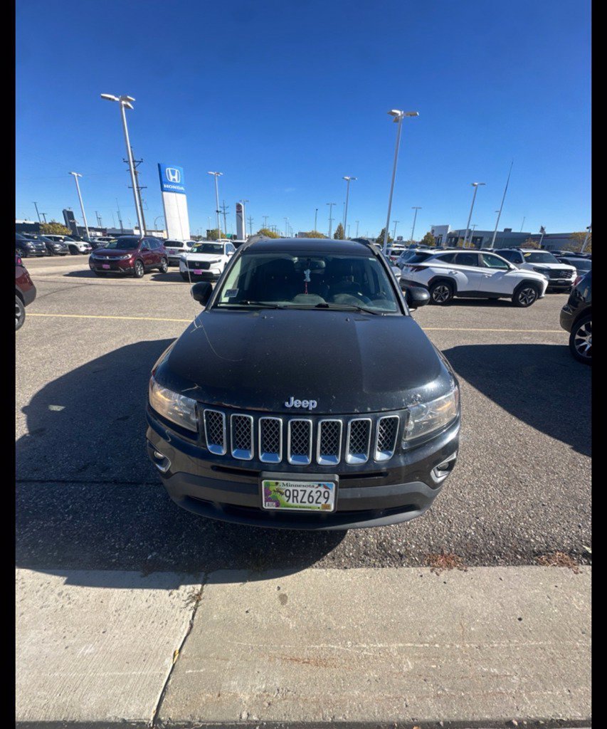 Used 2015 Jeep Compass High Altitude AWD/4WD image 18