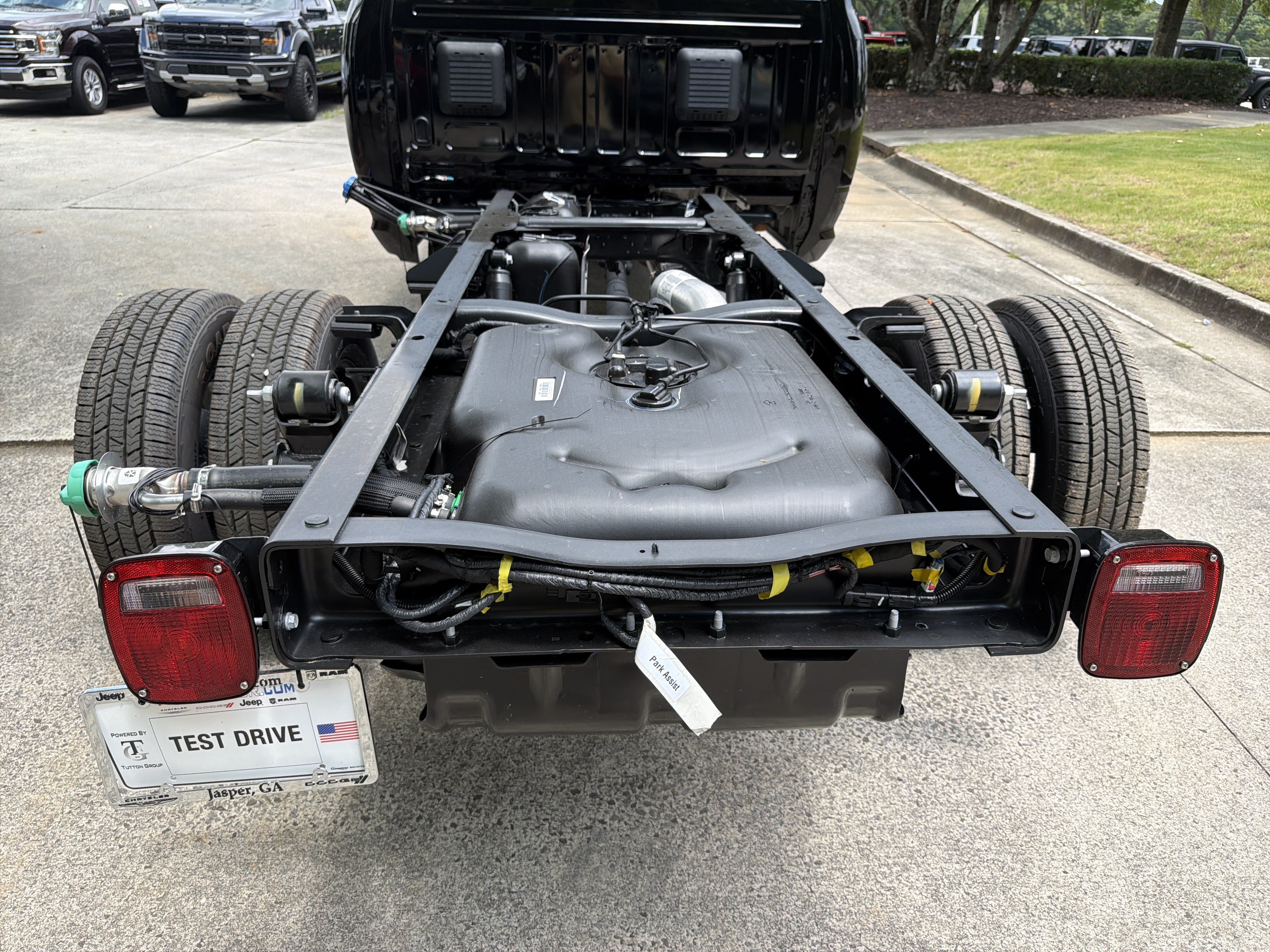 New 2026 RAM 3500 Tradesman AWD/4WD image 18