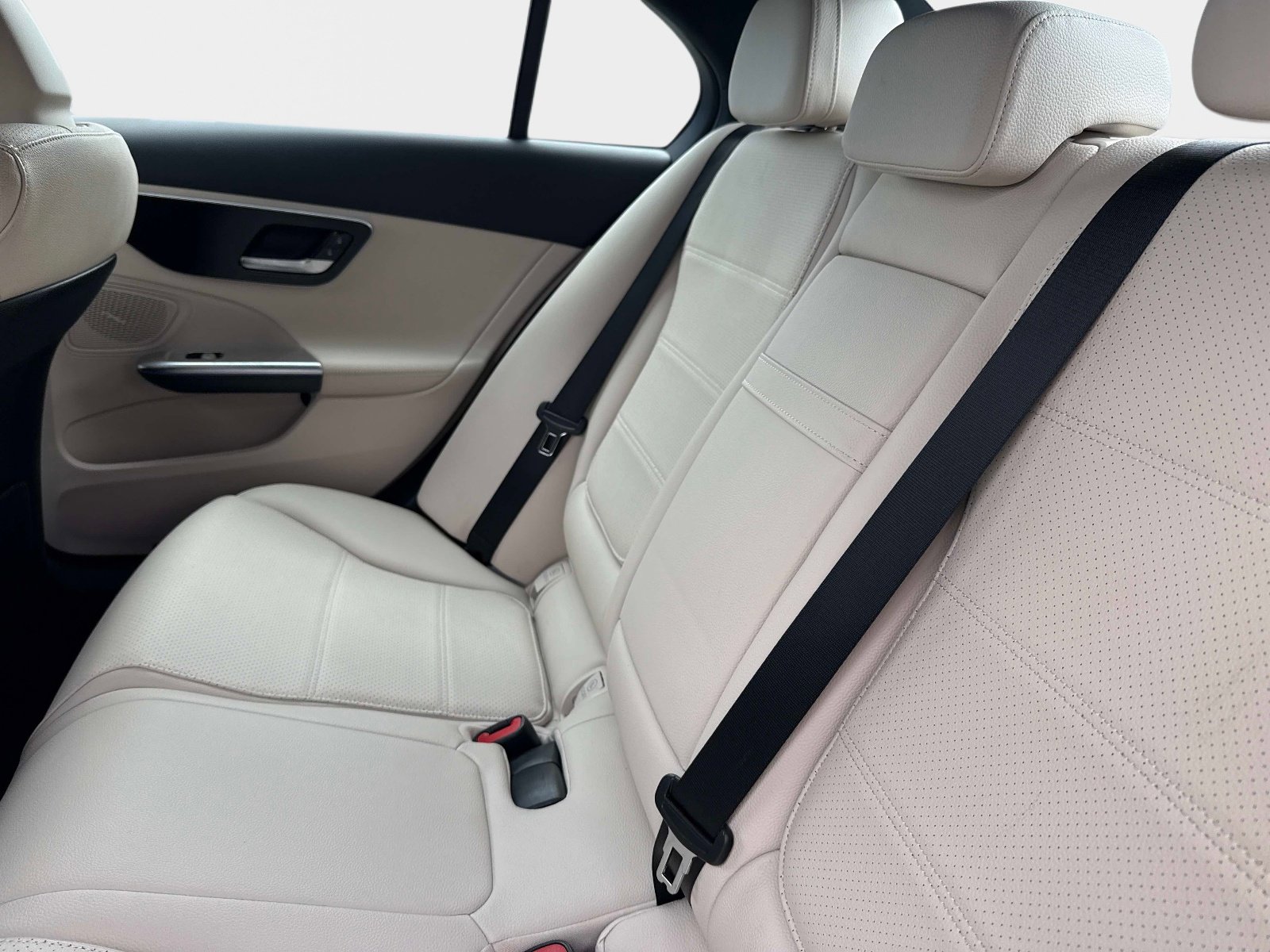 Certified 2023 Mercedes-Benz C 300 Sedan w/ Exclusive Trim Package image 12