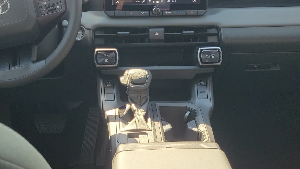 New 2026 Toyota RAV4 LE FWD image 14