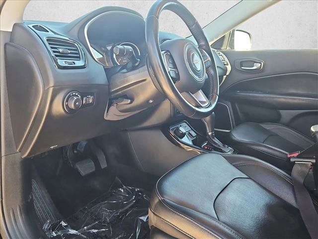 Used 2020 Jeep Compass Limited image 10