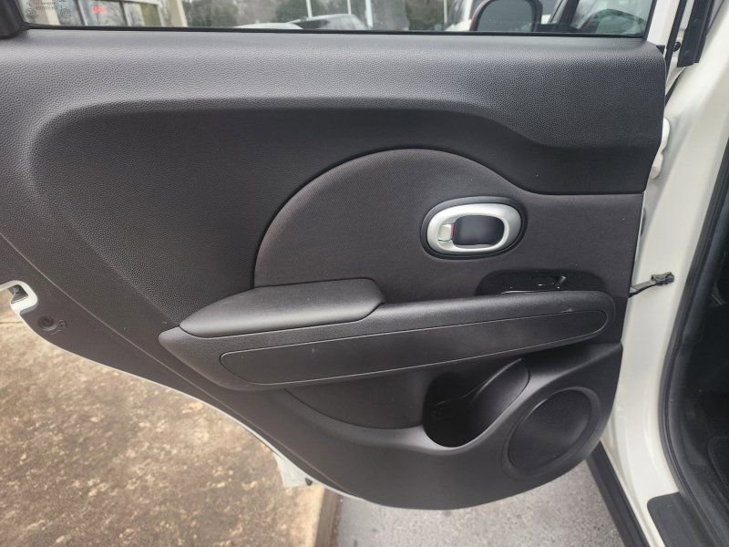 Used 2016 Kia Soul + w/ Designer's Package image 8