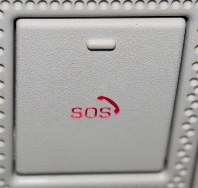 Used 2016 Jaguar XJ L Portfolio image 31