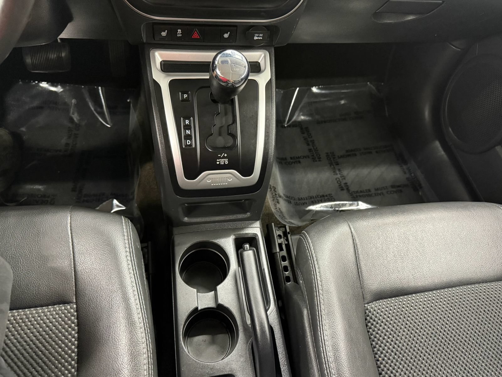 Used 2015 Jeep Compass Latitude AWD/4WD image 32