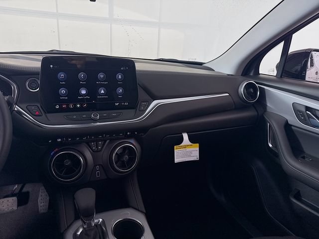 New 2026 Chevrolet Blazer LT w/ LPO, Black Sport Package FWD image 25