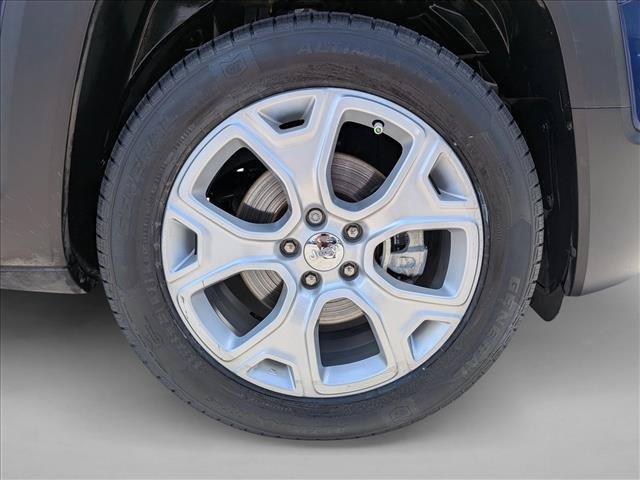 Used 2018 Jeep Renegade Limited w/ Safety & Security Group FWD image 21