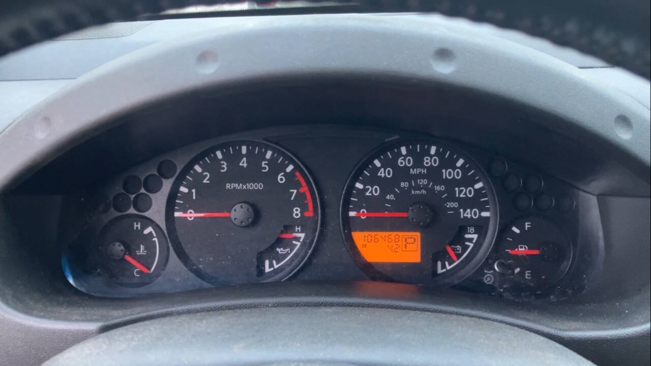 Used 2005 Nissan Frontier NISMO RWD image 24