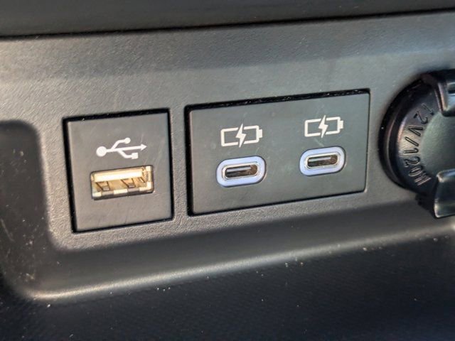 Used 2023 Toyota Highlander XSE image 20