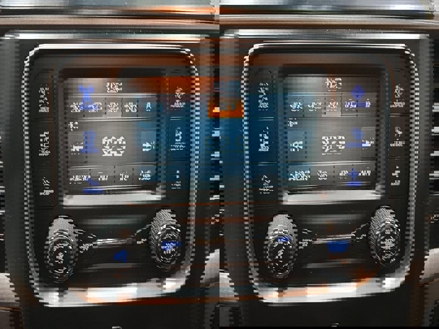 Used 2016 RAM 3500 Tradesman w/ Popular Equipment Group image 14