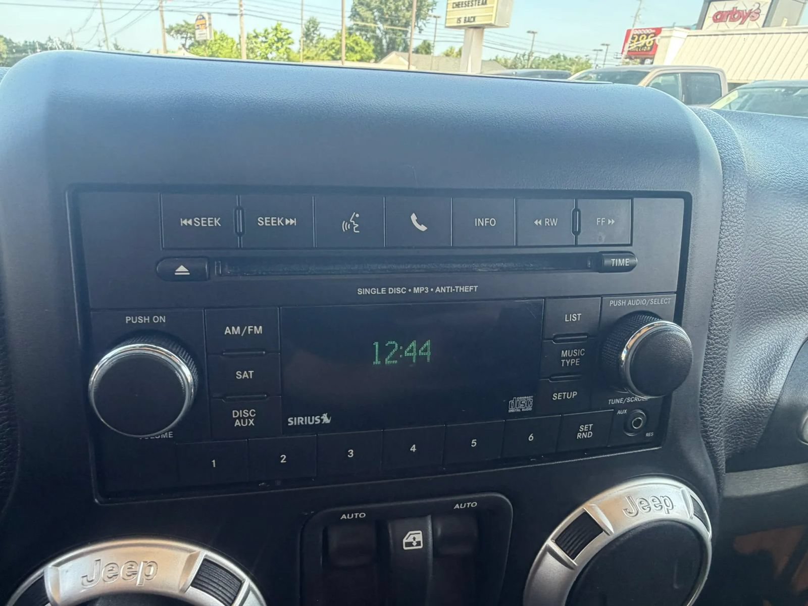 Used 2012 Jeep Wrangler Sahara w/ Connectivity Group AWD/4WD image 17