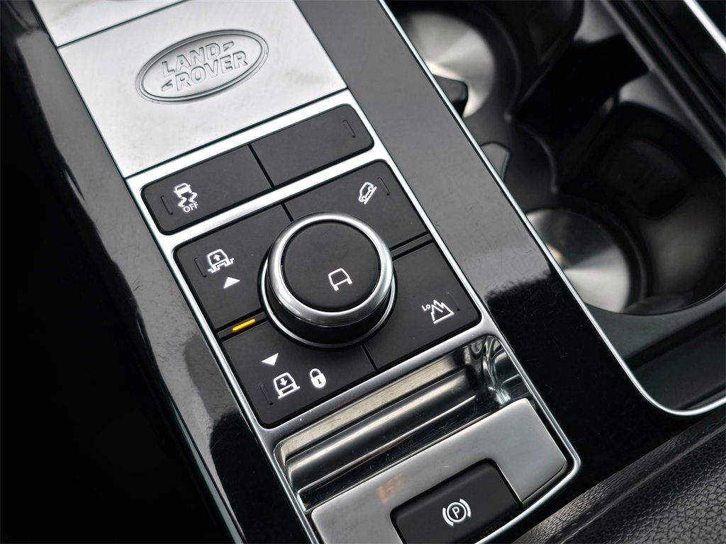Used 2018 Land Rover Range Rover image 31