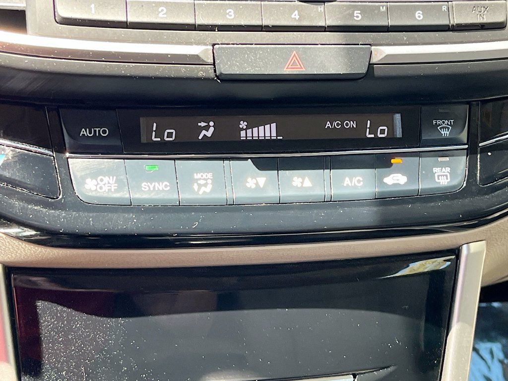 Used 2017 Honda Accord LX image 15