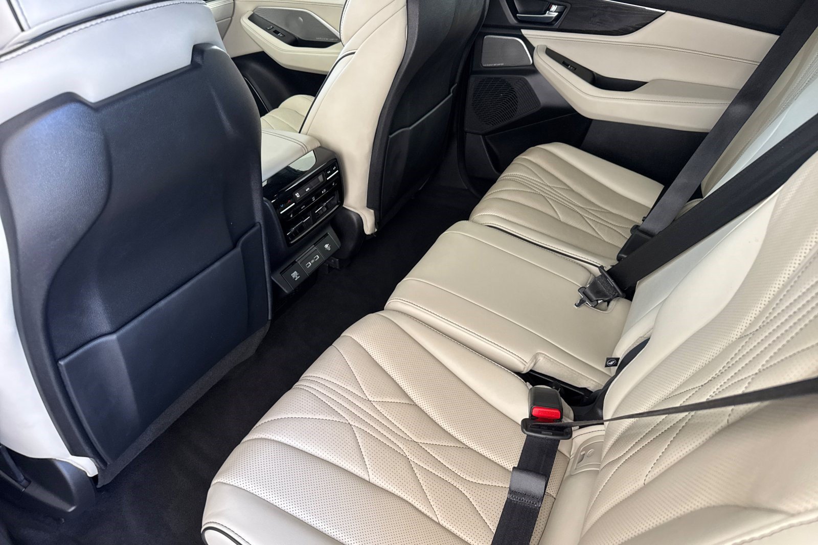Used 2022 Acura MDX Type S AWD/4WD image 26