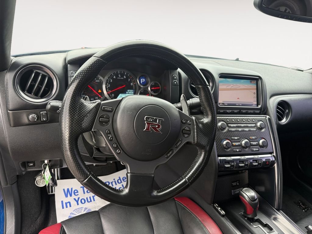 Used 2012 Nissan GT-R Black Edition image 12