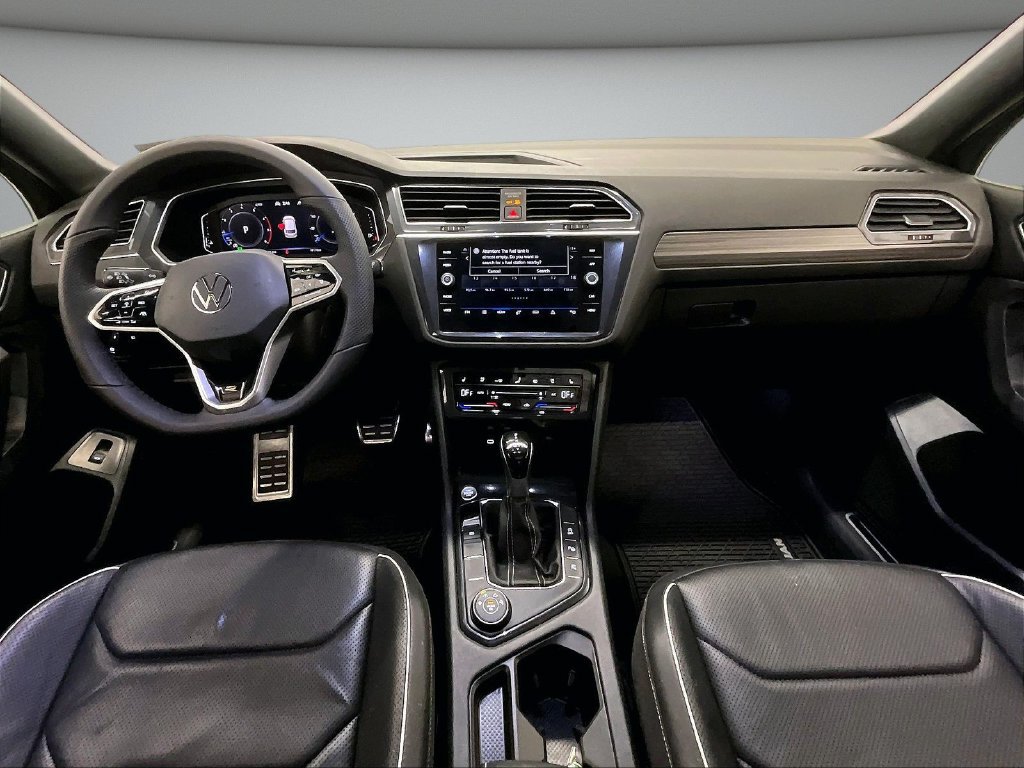 Used 2022 Volkswagen Tiguan SEL R-Line AWD/4WD image 7