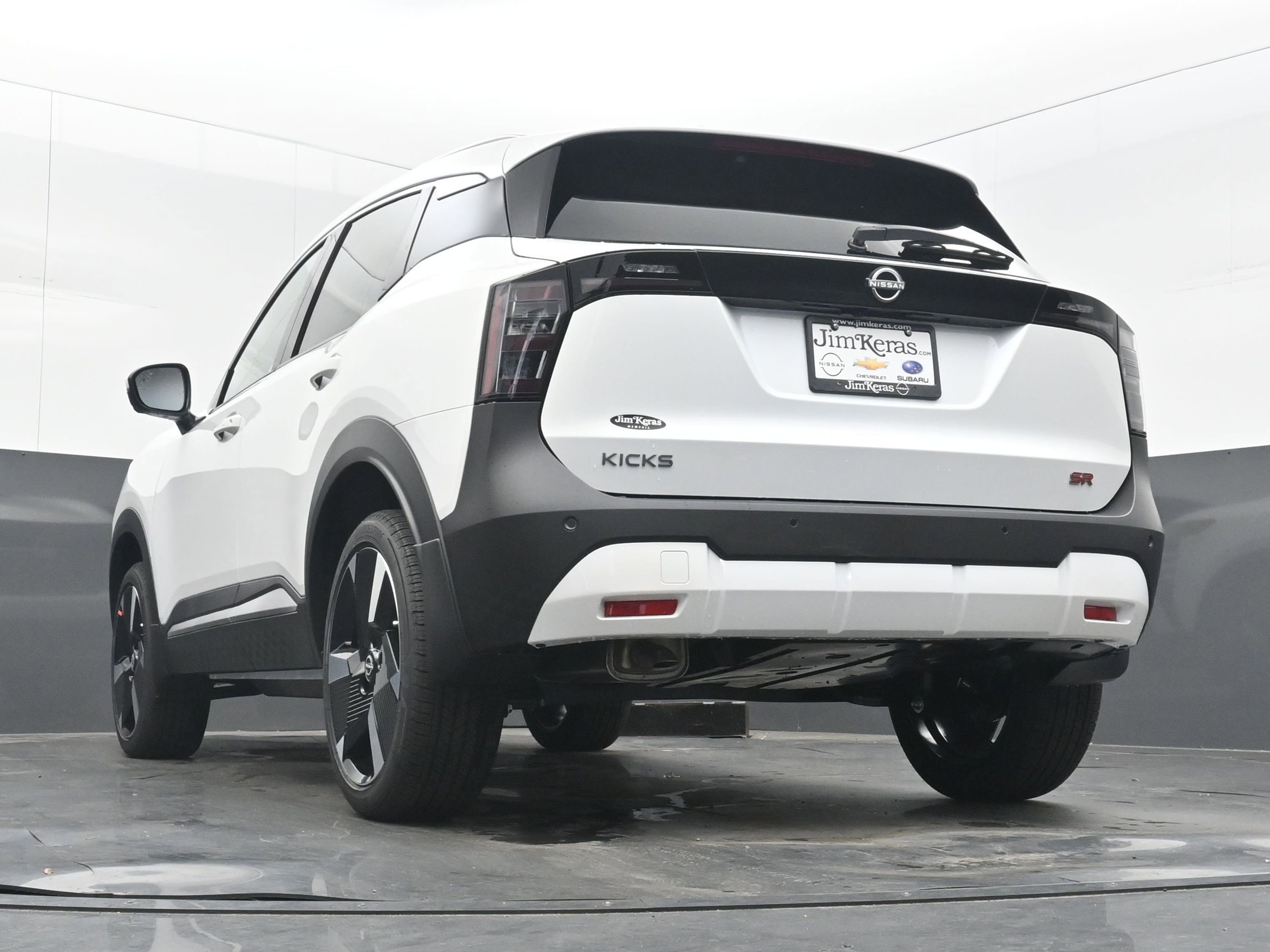 New 2025 Nissan Kicks SR image 27