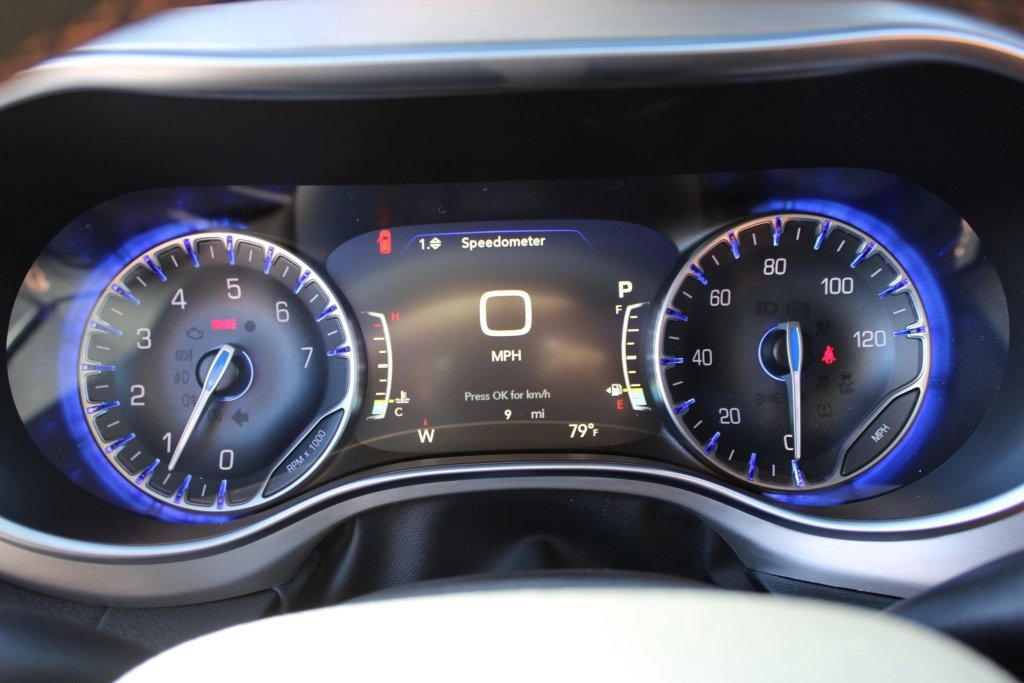 New 2026 Chrysler Pacifica Pinnacle image 17
